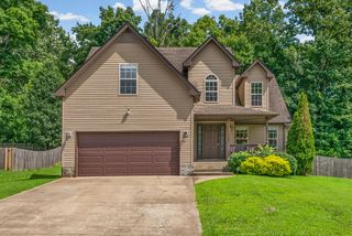 1101 Meachem Dr, Clarksville, TN 37042
