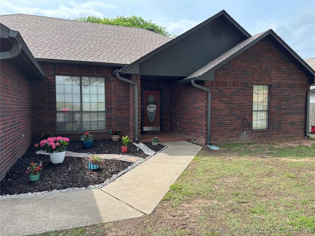 1701 Southern Hills, Ardmore, OK 73401