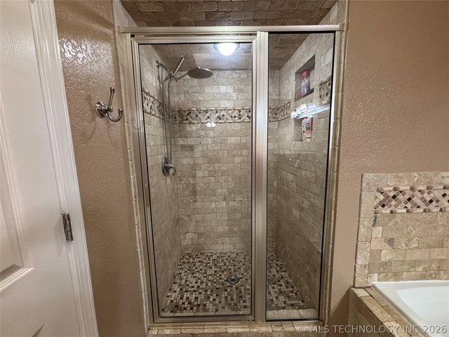 1701 Southern Hills, Ardmore, OK 73401