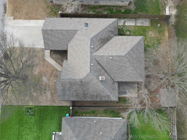1701 Southern Hills, Ardmore, OK 73401