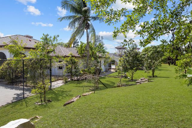 10058 El Caballo Court, Delray Beach, FL 33446