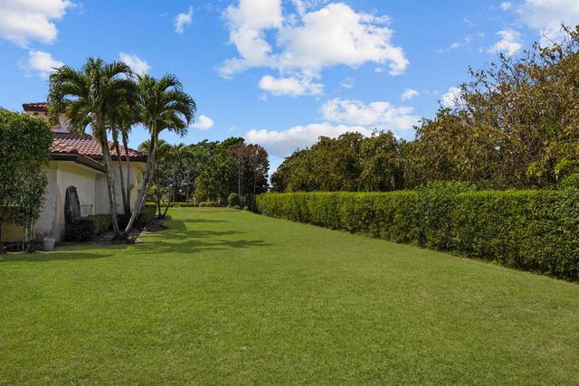 10058 El Caballo Court, Delray Beach, FL 33446