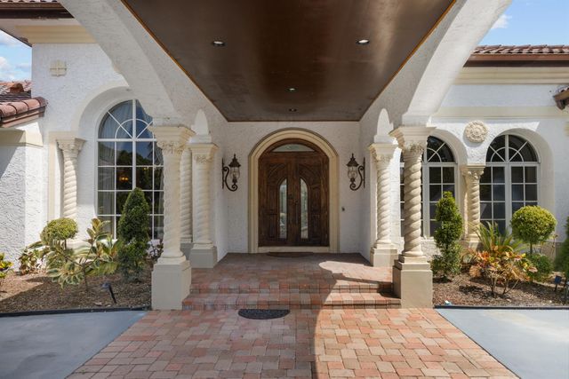 10058 El Caballo Court, Delray Beach, FL 33446