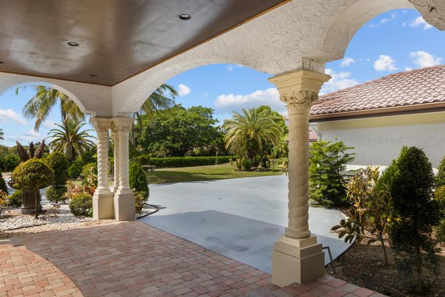 10058 El Caballo Court, Delray Beach, FL 33446