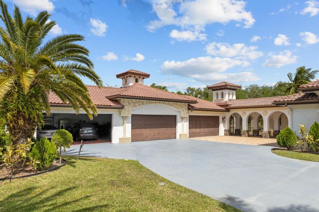 10058 El Caballo Court, Delray Beach, FL 33446