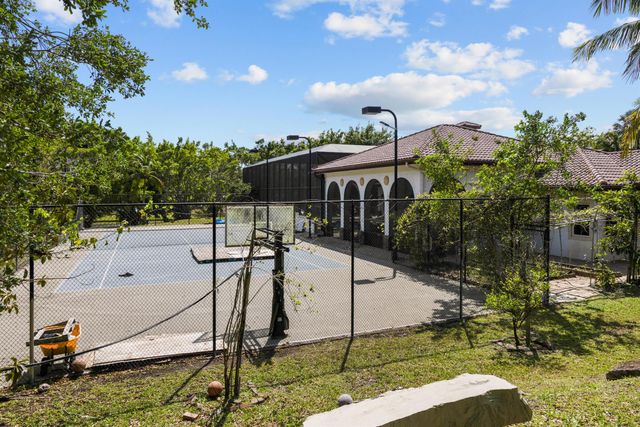 10058 El Caballo Court, Delray Beach, FL 33446