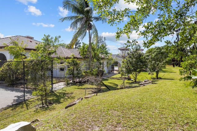 10058 El Caballo Court, Delray Beach, FL 33446