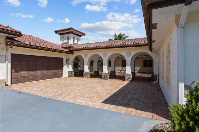 10058 El Caballo Court, Delray Beach, FL 33446