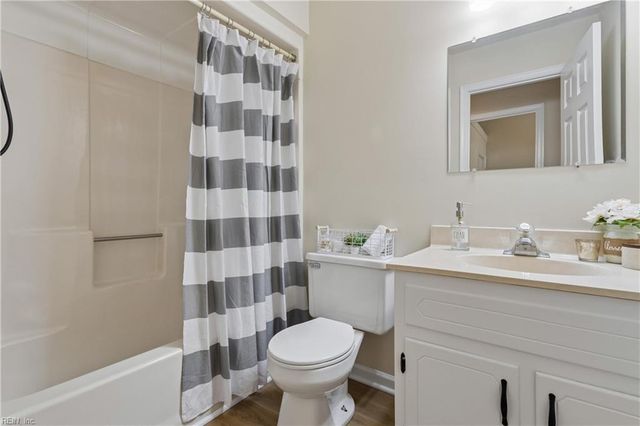 5314 Sloane SQ, Williamsburg, VA 23188