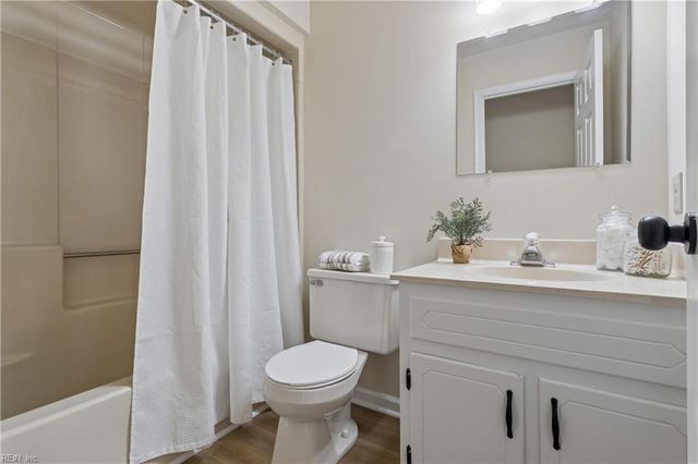5314 Sloane SQ, Williamsburg, VA 23188