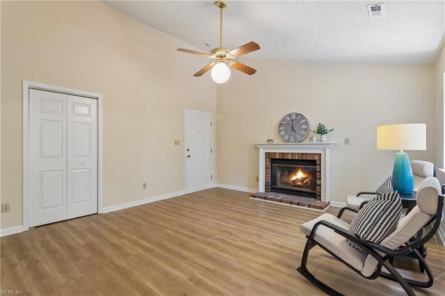 5314 Sloane SQ, Williamsburg, VA 23188