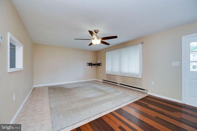 45 WYNNEWOOD AVE, Reading, PA 19608