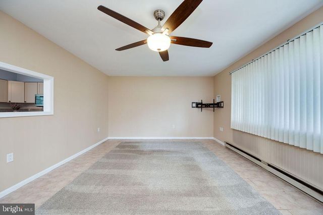45 WYNNEWOOD AVE, Reading, PA 19608