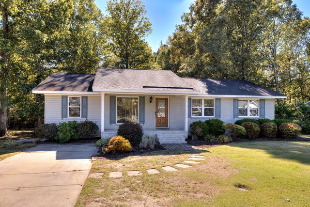 605 Gib Drive, Manning, SC 29102