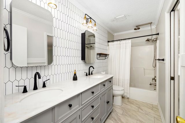 605 Gib Drive, Manning, SC 29102