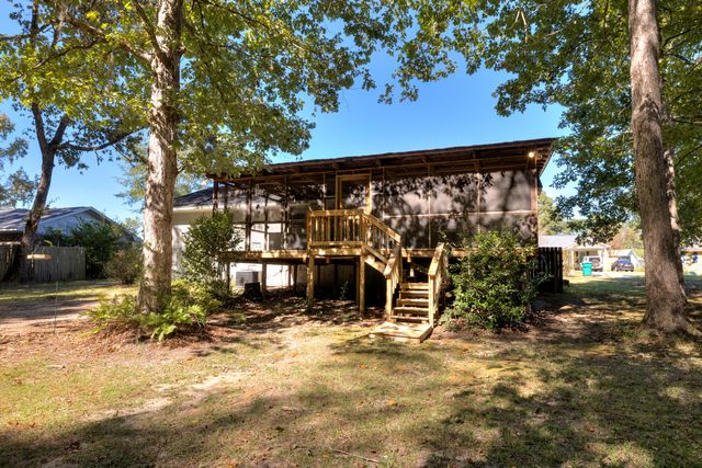 605 Gib Drive, Manning, SC 29102