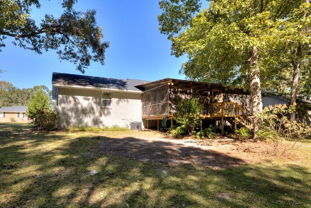 605 Gib Drive, Manning, SC 29102