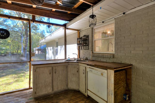 605 Gib Drive, Manning, SC 29102