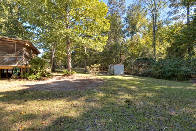 605 Gib Drive, Manning, SC 29102