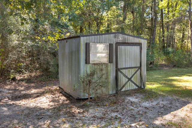 605 Gib Drive, Manning, SC 29102