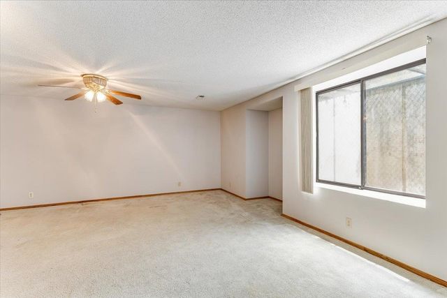 5359 S Stoneborough St, Wichita, KS 67217