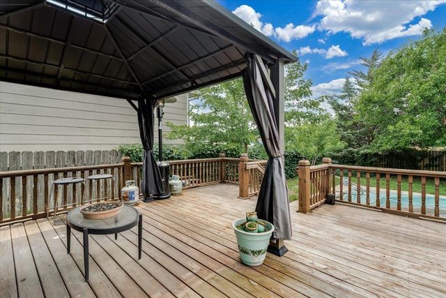 5359 S Stoneborough St, Wichita, KS 67217