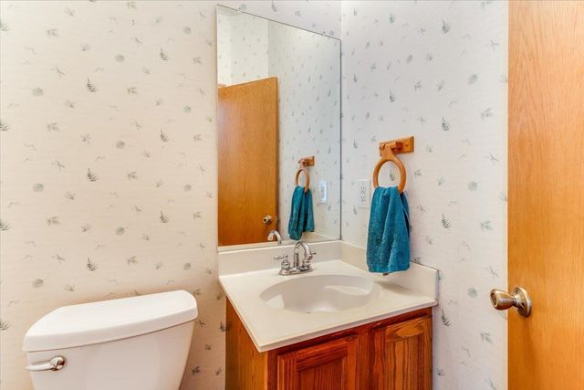 5359 S Stoneborough St, Wichita, KS 67217
