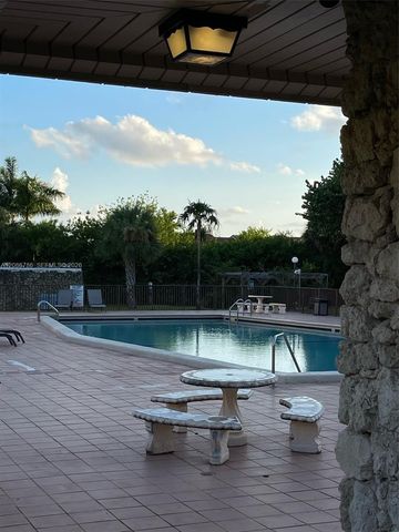 6950 Miami Gardens Drive 2-312A, Hialeah, FL 33015