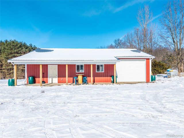 2193 Hummer Lake Road, Brandon Charter Township, MI 48462