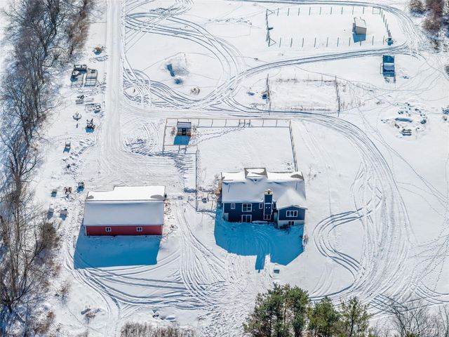 2193 Hummer Lake Road, Brandon Charter Township, MI 48462