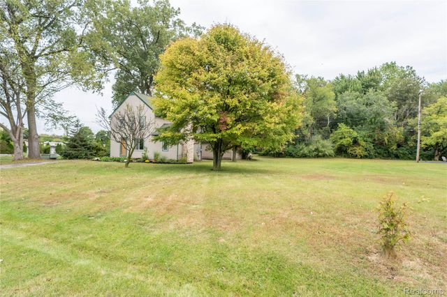 8853 Beech Daly Road, Taylor, MI 48180