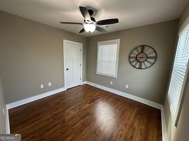 107 College Street, Carrollton, GA 30117