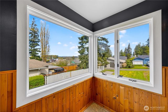 403 E Spruce Street, Mount Vernon, WA 98273