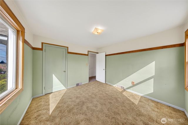 403 E Spruce Street, Mount Vernon, WA 98273