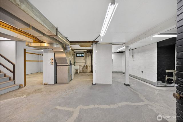 403 E Spruce Street, Mount Vernon, WA 98273
