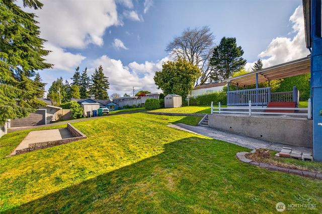 403 E Spruce Street, Mount Vernon, WA 98273
