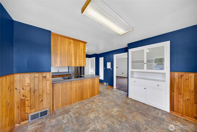 403 E Spruce Street, Mount Vernon, WA 98273