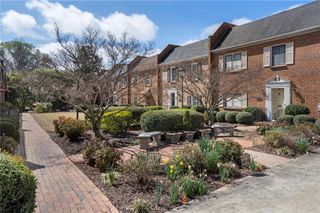 14 Sycamore Square, Decatur, GA 30030