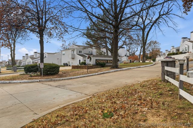 6326 E 89th Place 1006, Tulsa, OK 74137