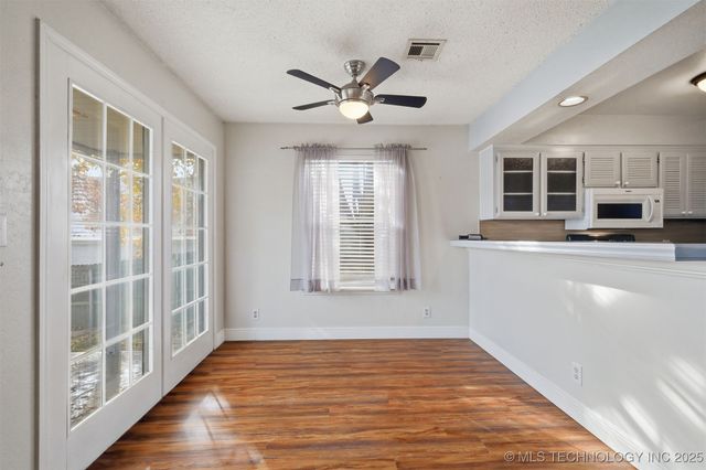 6326 E 89th Place 1006, Tulsa, OK 74137