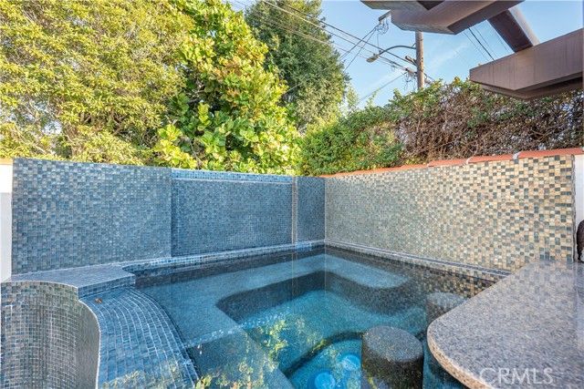 790 Santiago, Long Beach, CA 90804