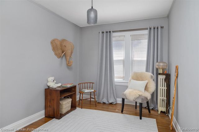 1377 Harvard Road, Grosse Pointe Park, MI 48230