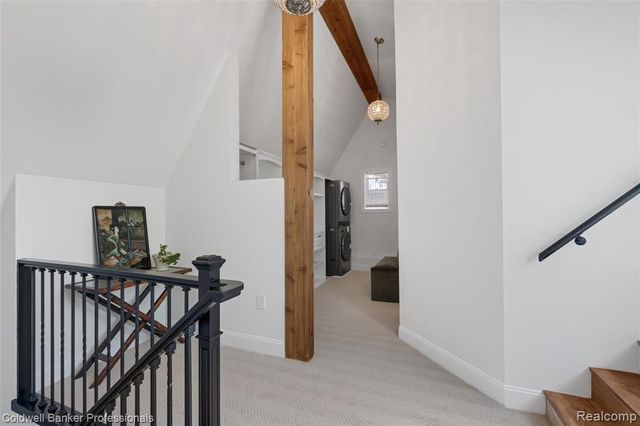 1377 Harvard Road, Grosse Pointe Park, MI 48230