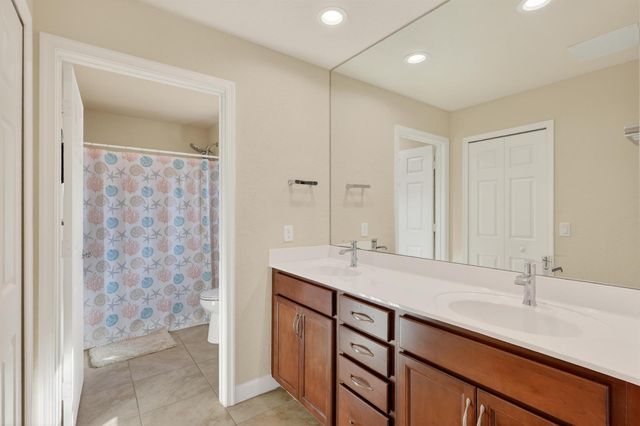 3 Los Gatos Lane, Port St. Lucie, FL 34952