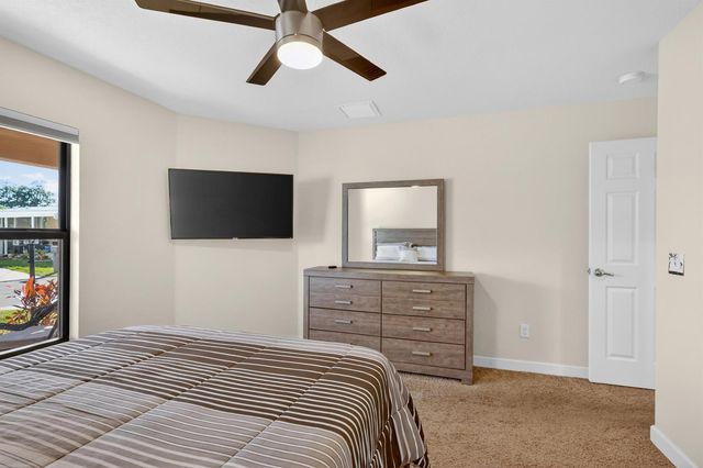 3 Los Gatos Lane, Port St. Lucie, FL 34952