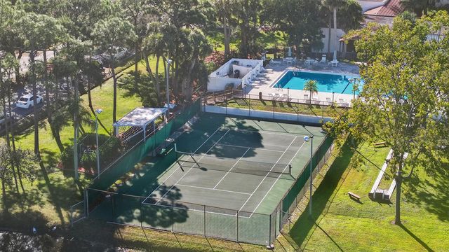 3 Los Gatos Lane, Port St. Lucie, FL 34952