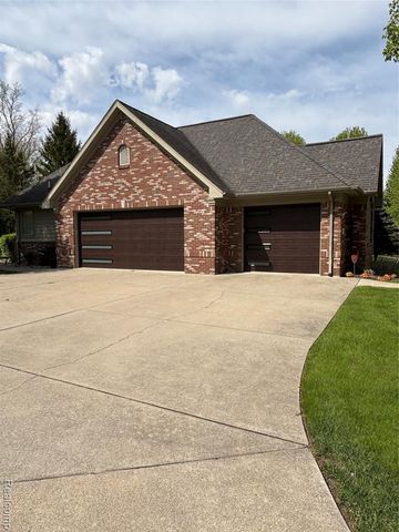 9035 N Island Drive, Flushing, MI 48433