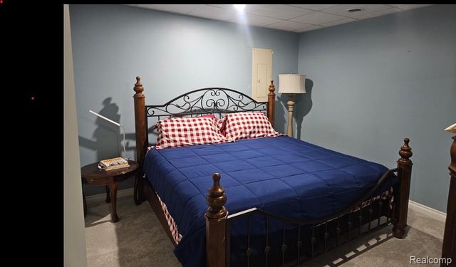 9035 N Island Drive, Flushing, MI 48433