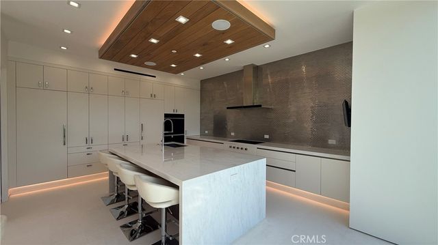 3901 Avenida Del Sol, Studio City, CA 91604