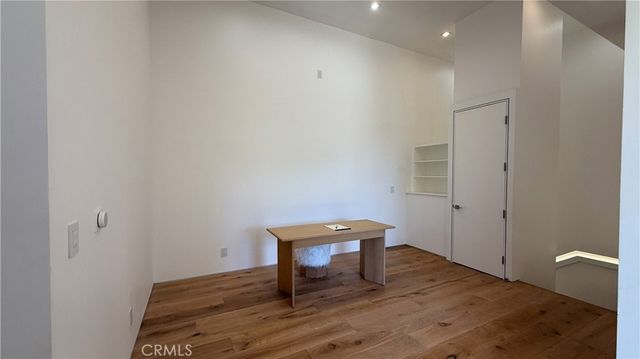 3901 Avenida Del Sol, Studio City, CA 91604